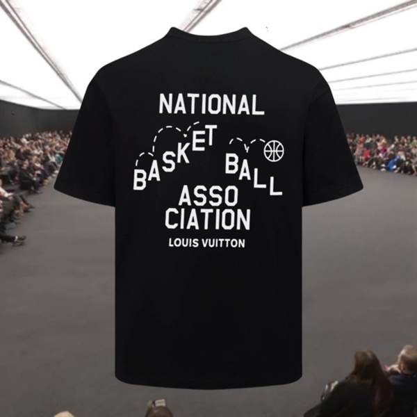 ブランドTシャツ背面デザイン